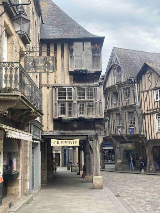 La Belle Consigne - Appartements Dinan Centre Gare Eksteriør billede