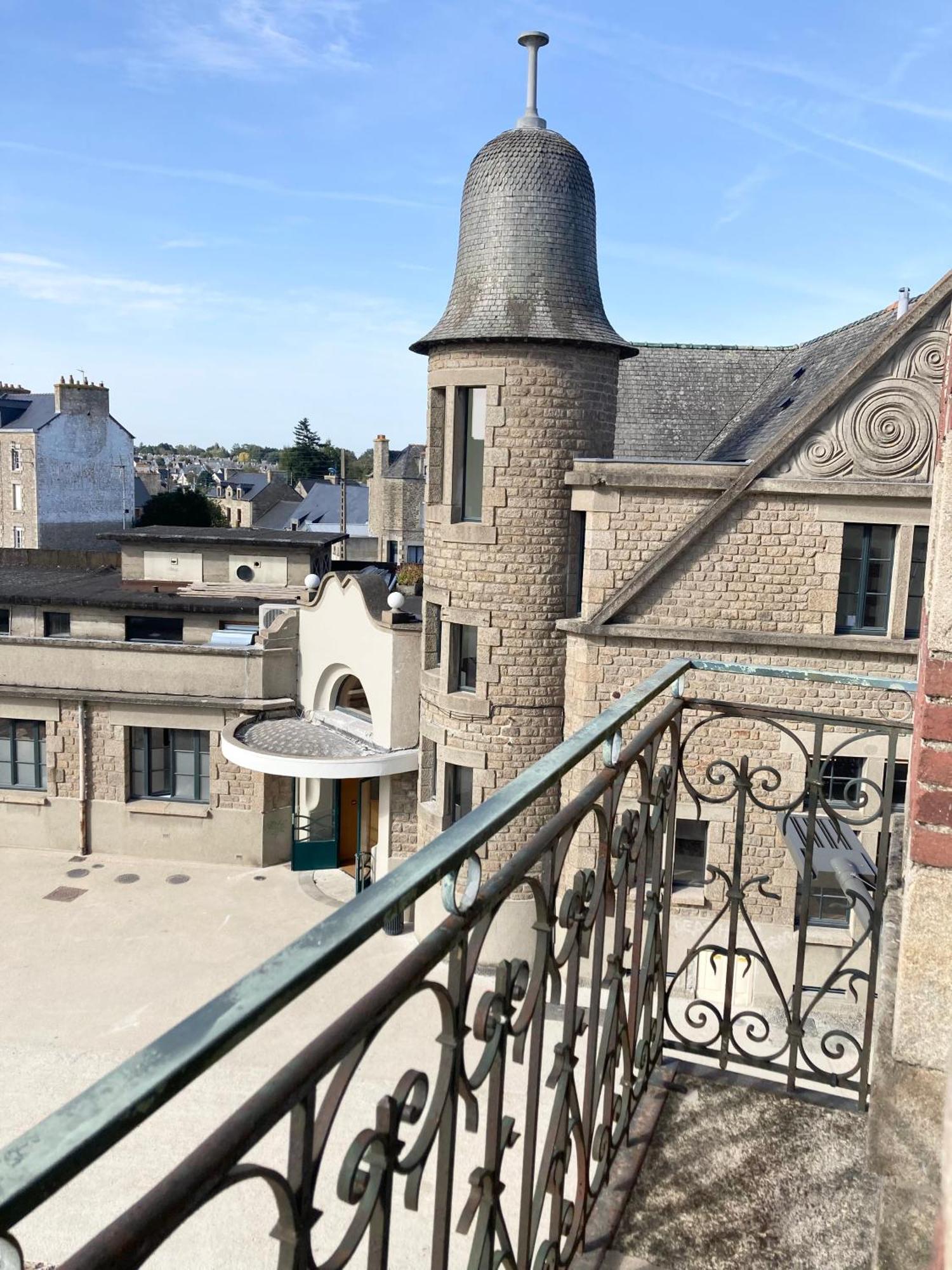 La Belle Consigne - Appartements Dinan Centre Gare Eksteriør billede